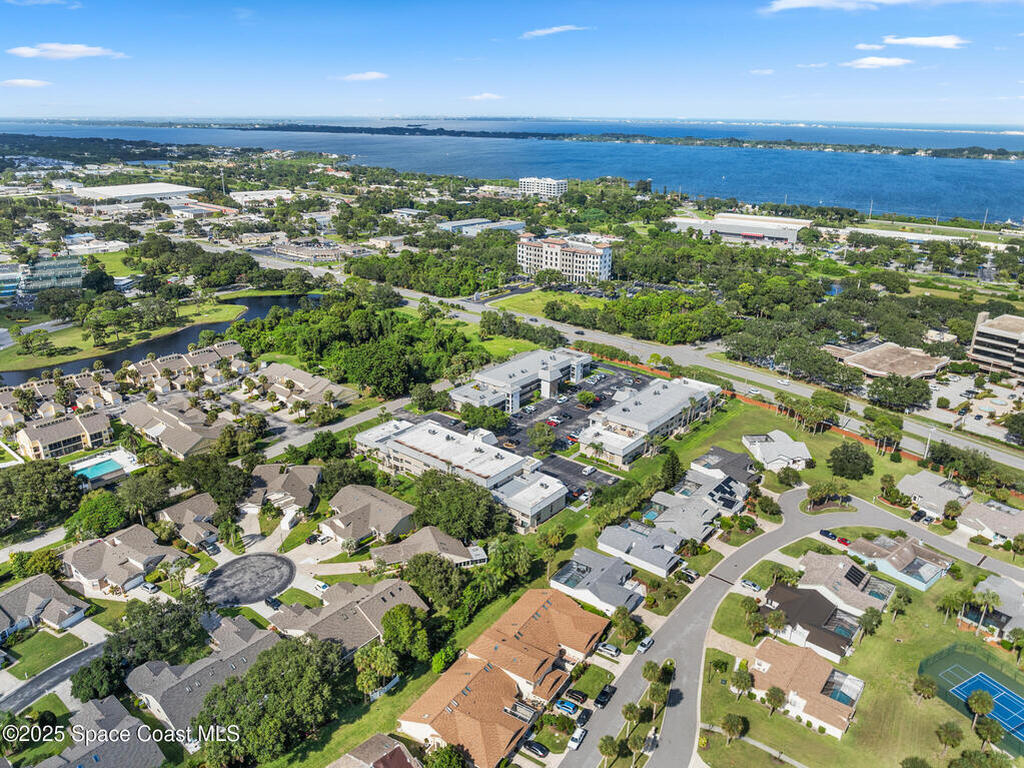 305 Tangle Run Boulevard, Melbourne, FL 32940