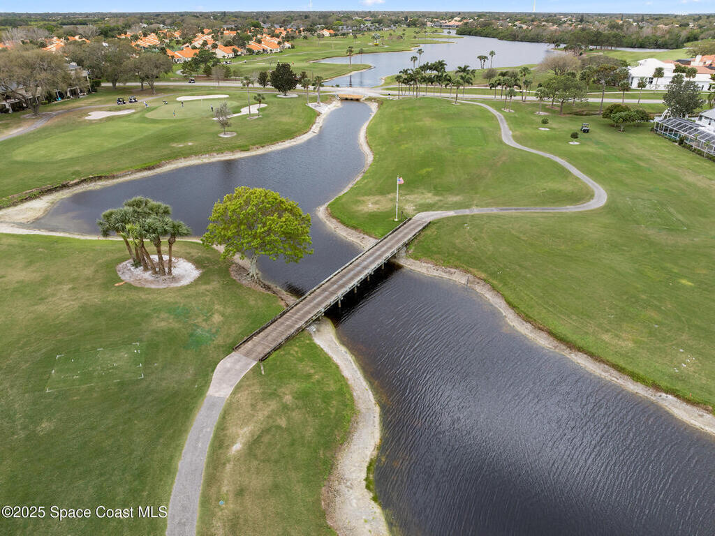 305 Tangle Run Boulevard, Melbourne, FL 32940