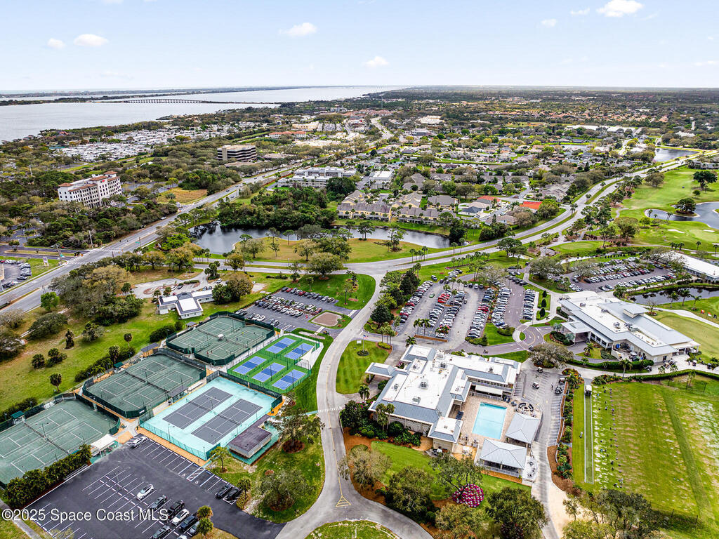 305 Tangle Run Boulevard, Melbourne, FL 32940