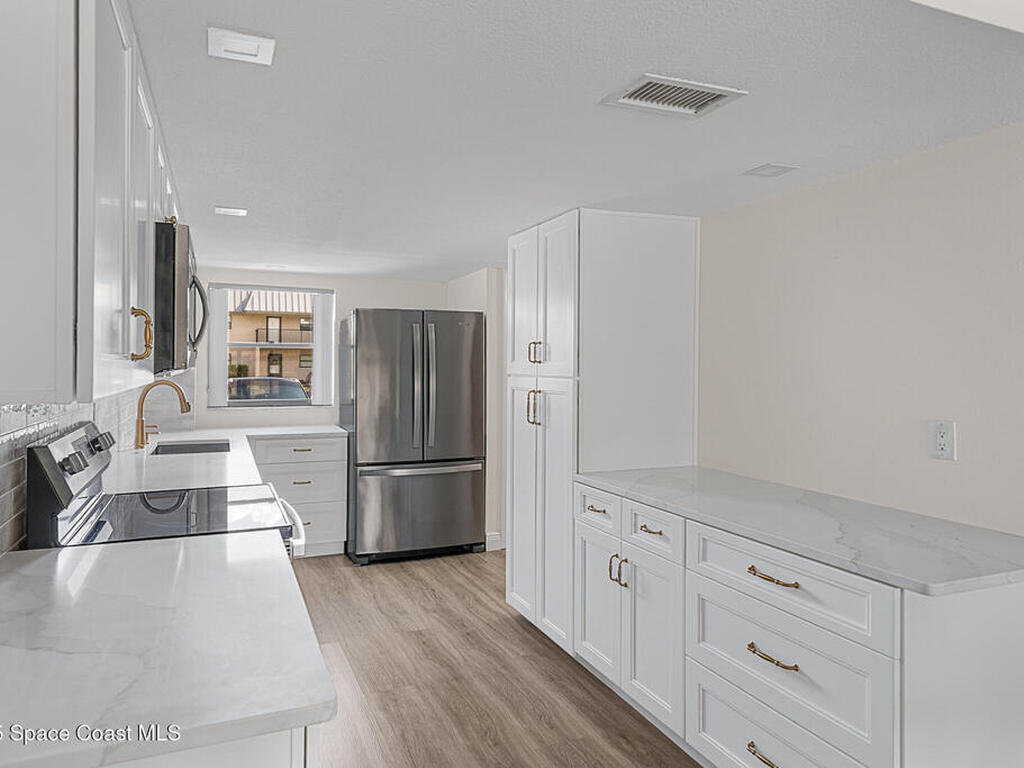 305 Tangle Run Boulevard, Melbourne, FL 32940