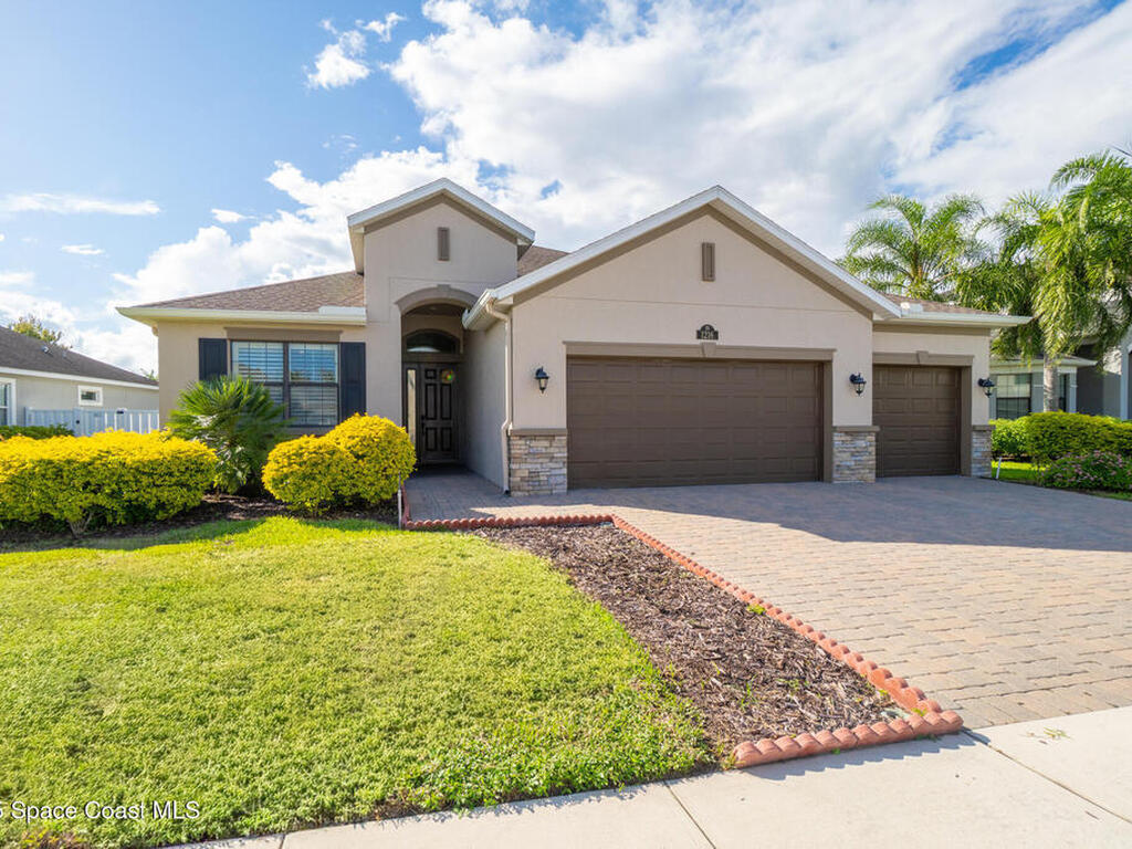 1216 Shiloh Drive, Melbourne, FL 32940