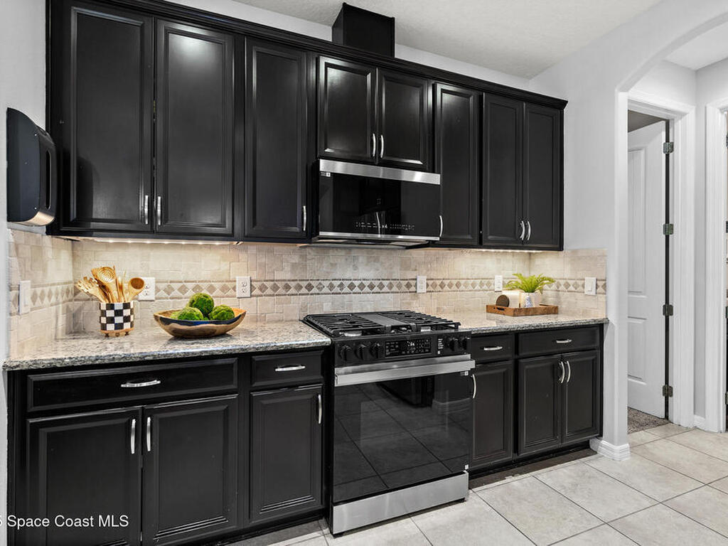 1216 Shiloh Drive, Melbourne, FL 32940