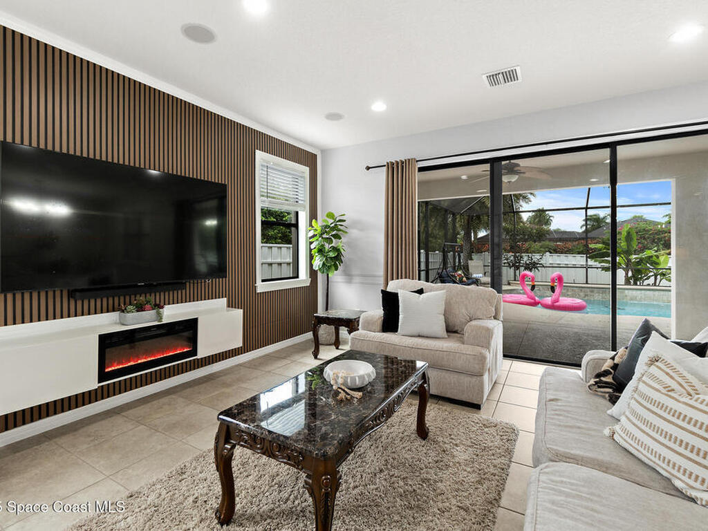 1216 Shiloh Drive, Melbourne, FL 32940