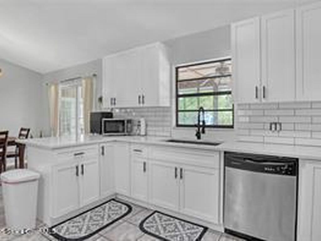 776 Beacon Street, Palm Bay, FL 32907