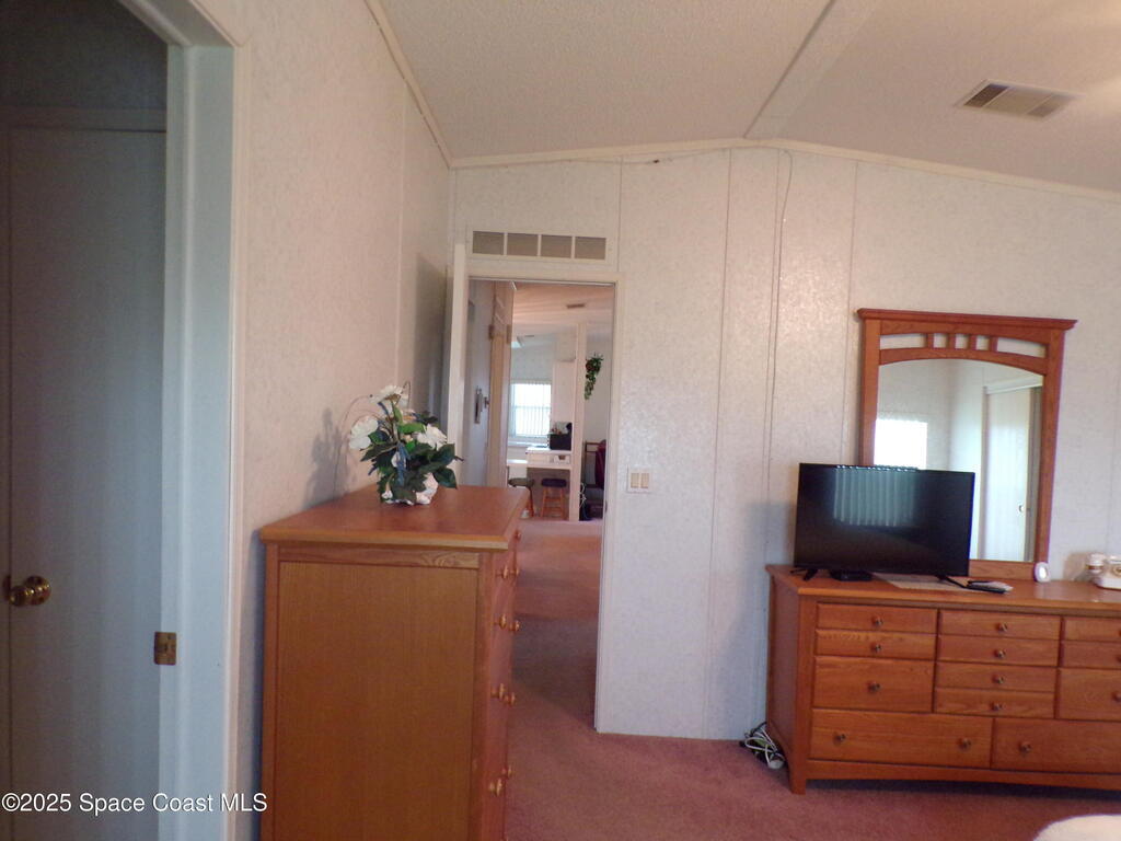 941 Wren Circle, Barefoot Bay, FL 32976