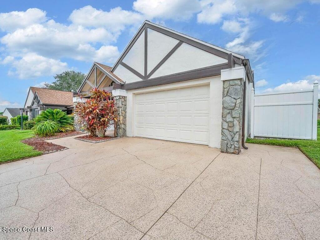 211 Brentwood Drive, Lake Placid, FL 33852