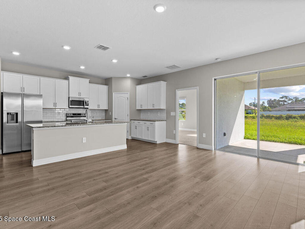 529 Tejon Avenue, Palm Bay, FL 32908