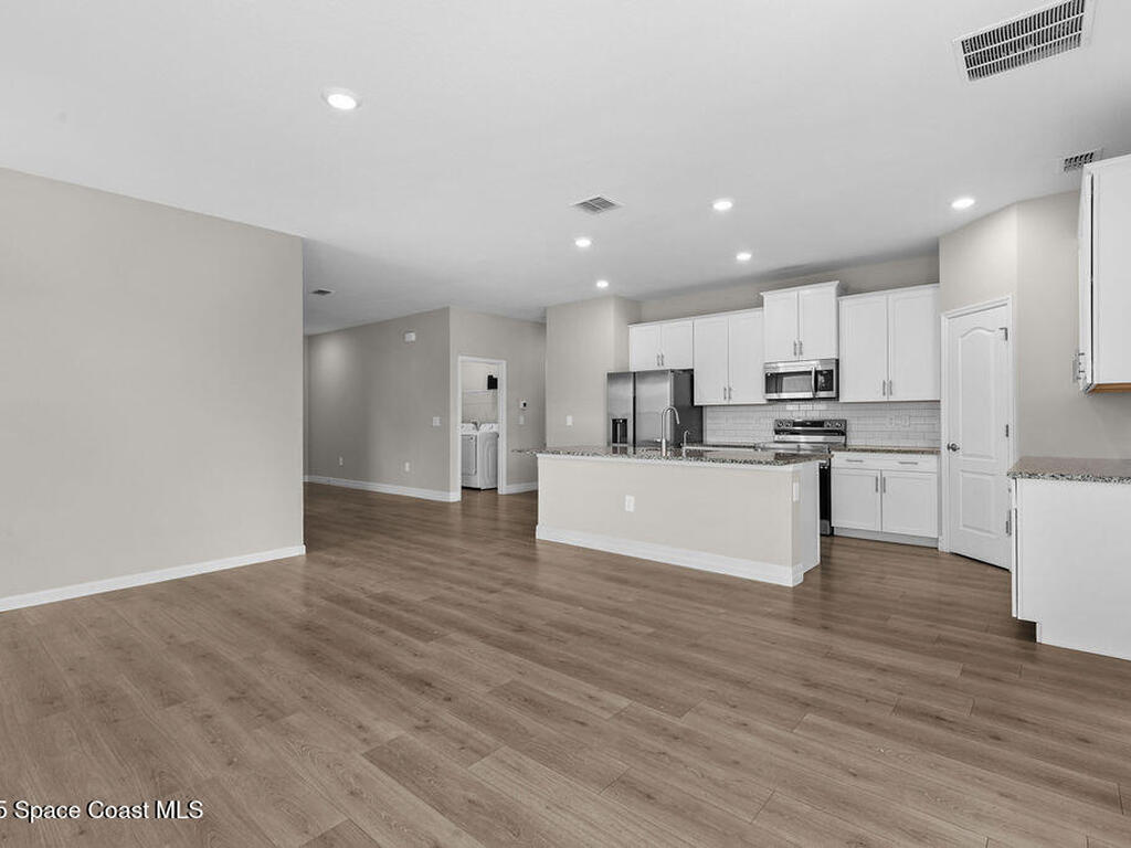 529 Tejon Avenue, Palm Bay, FL 32908