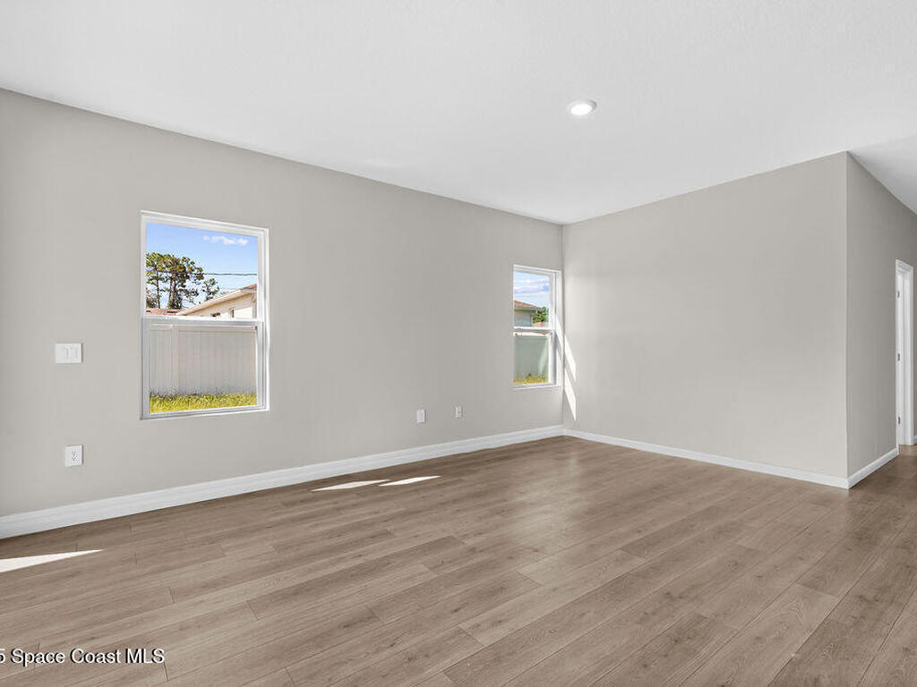 529 Tejon Avenue, Palm Bay, FL 32908