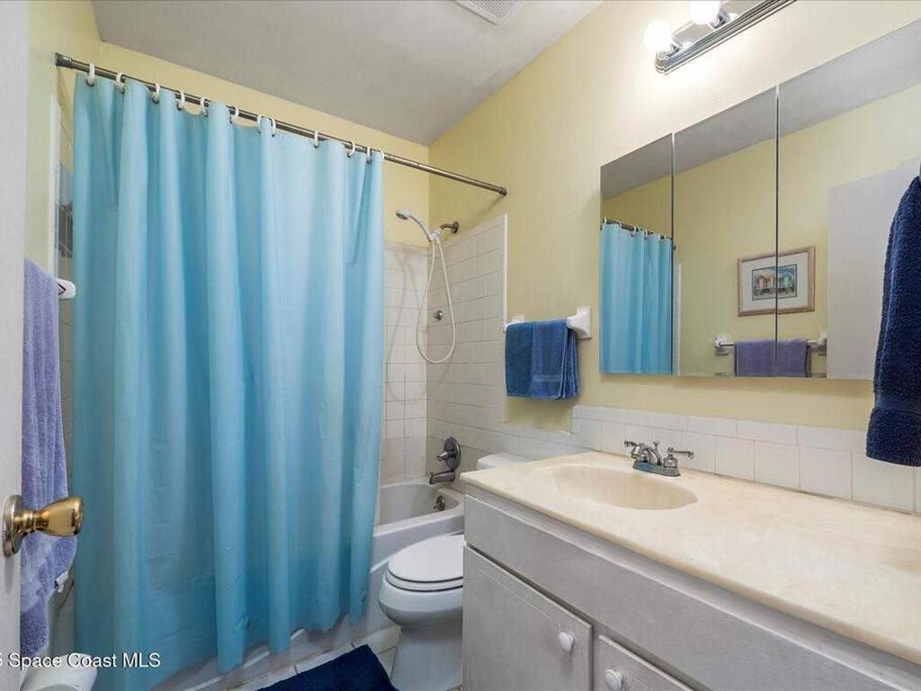 927 N Colonial Court, Indian Harbour Beach, FL 32937