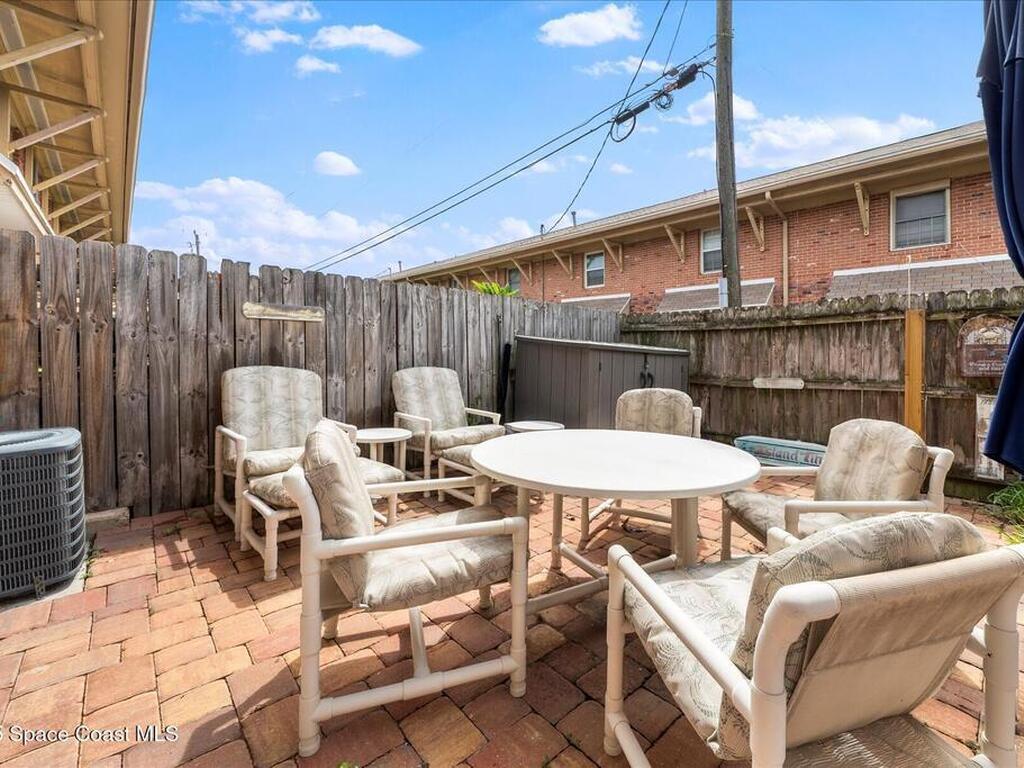 927 N Colonial Court, Indian Harbour Beach, FL 32937