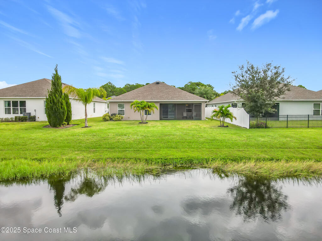1115 Corbin Circle, Palm Bay, FL 32908