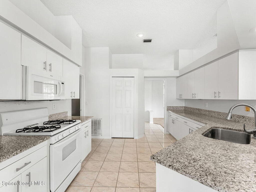 1731 Morning Glory Drive, Melbourne, FL 32940