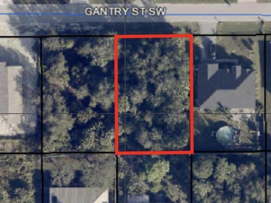 442 Gantry Street, Palm Bay, FL 32908