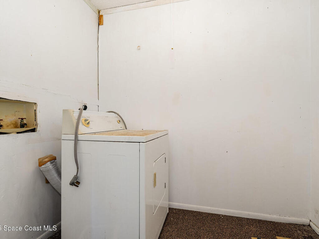 1281 Cheney Highway, Titusville, FL 32780