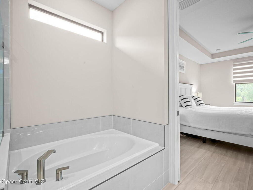 3874 White Alder Way, Vero Beach, FL 32967