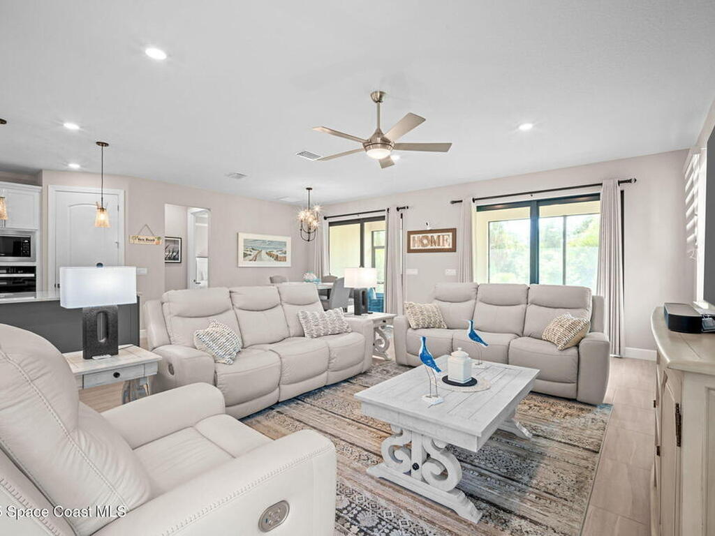 3874 White Alder Way, Vero Beach, FL 32967