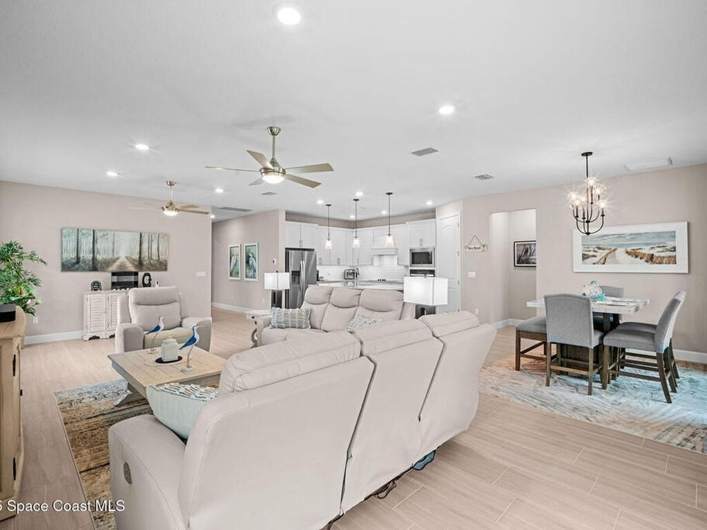 3874 White Alder Way, Vero Beach, FL 32967