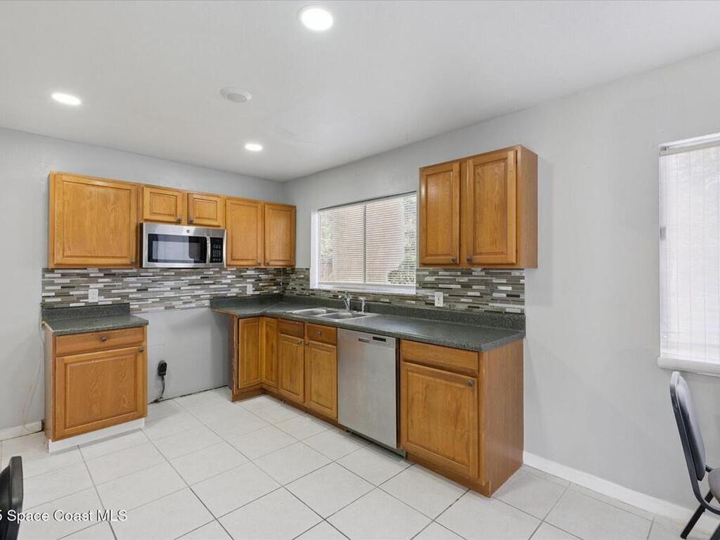 1390 Mariposa Drive, Palm Bay, FL 32905