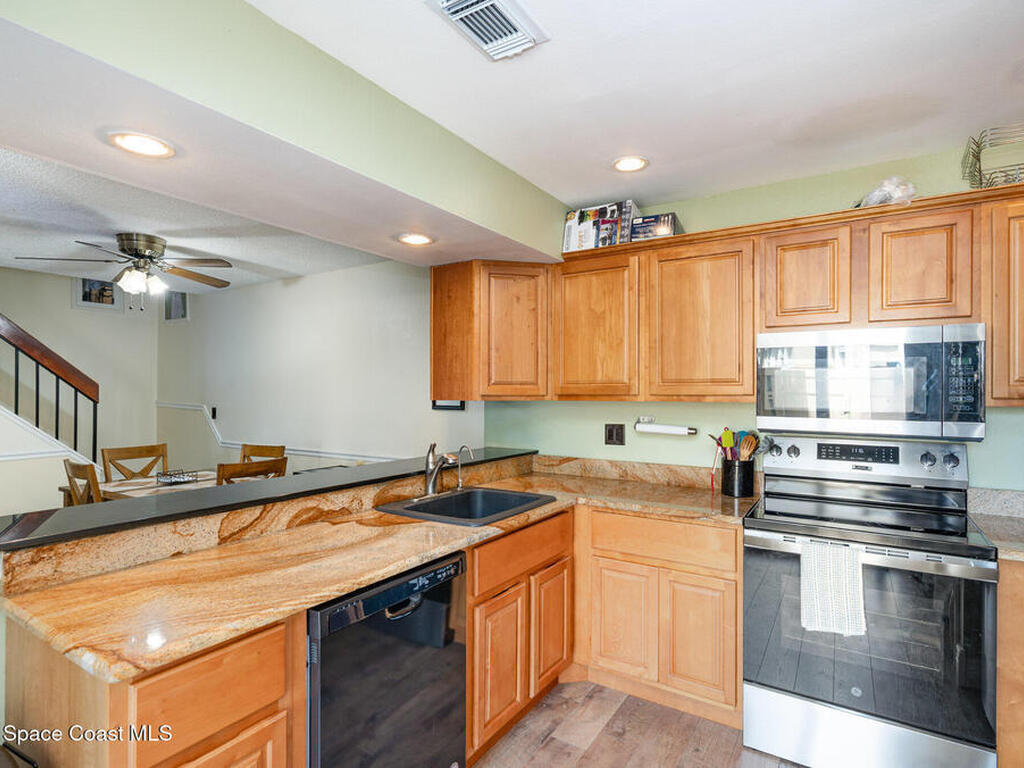 1010 Abada Court, Palm Bay, FL 32905