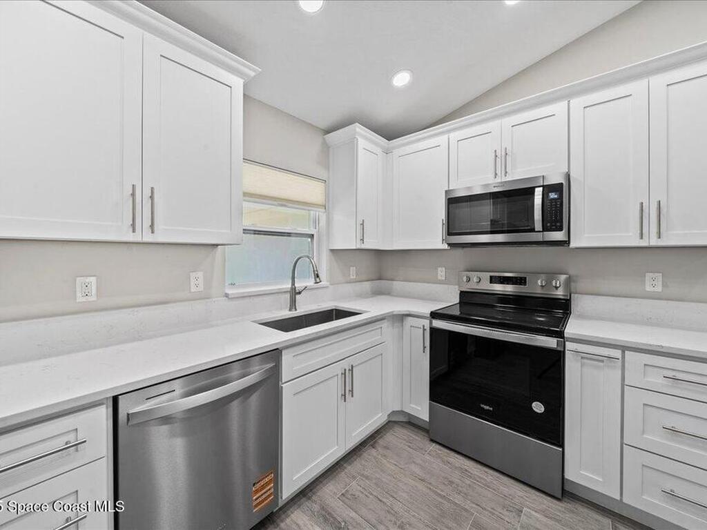 2060 Newfound Harbor Drive, Merritt Island, FL 32952