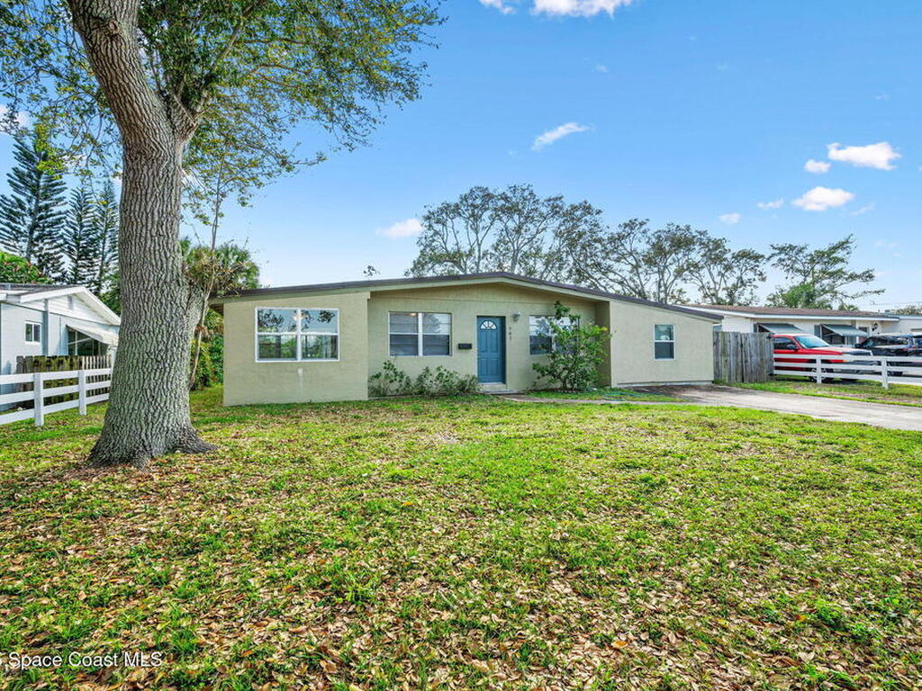 907 Espanola Way, Melbourne, FL 32901