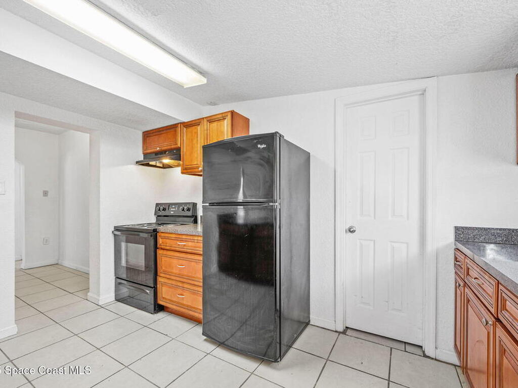 907 Espanola Way, Melbourne, FL 32901