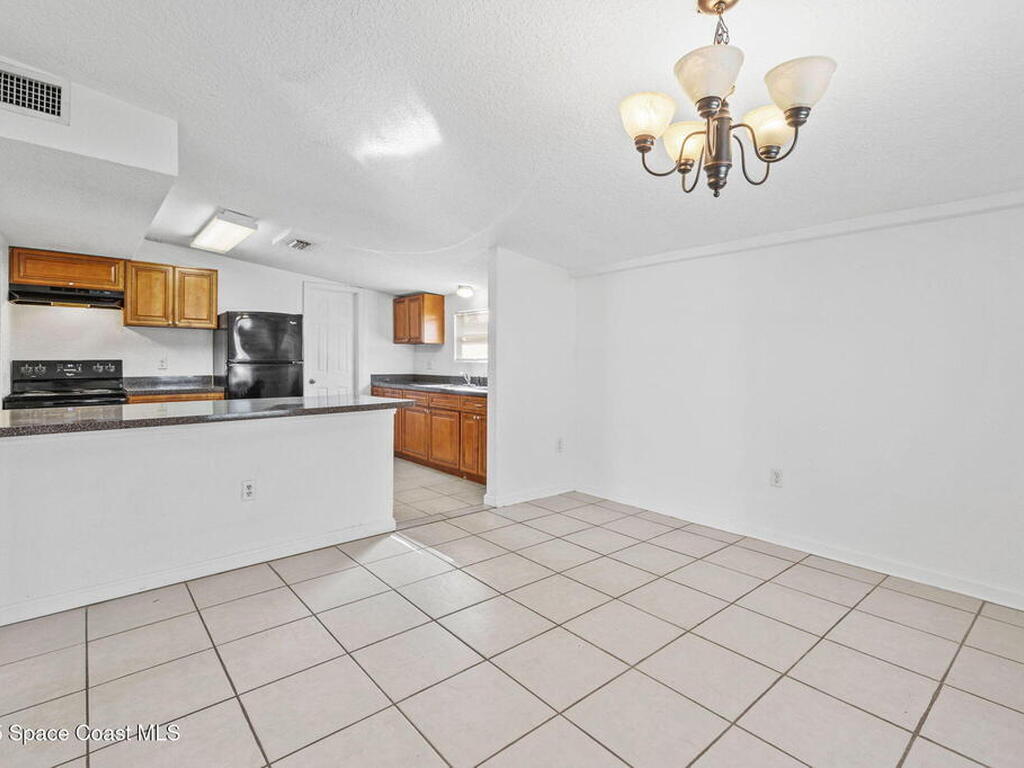 907 Espanola Way, Melbourne, FL 32901