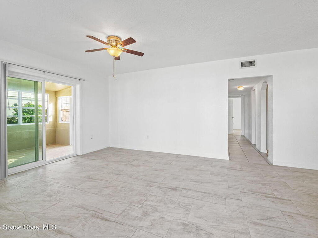 907 Espanola Way, Melbourne, FL 32901