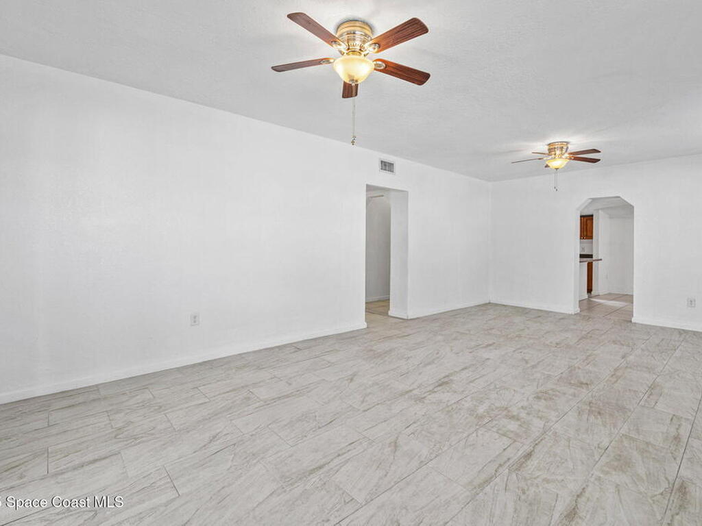 907 Espanola Way, Melbourne, FL 32901