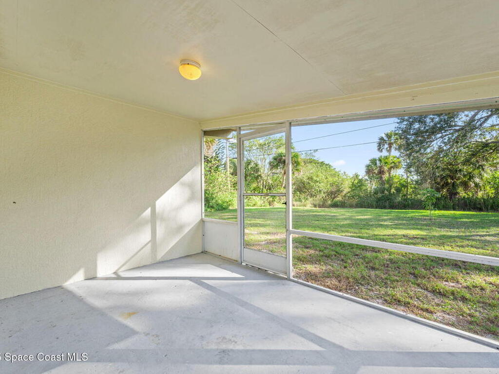 907 Espanola Way, Melbourne, FL 32901