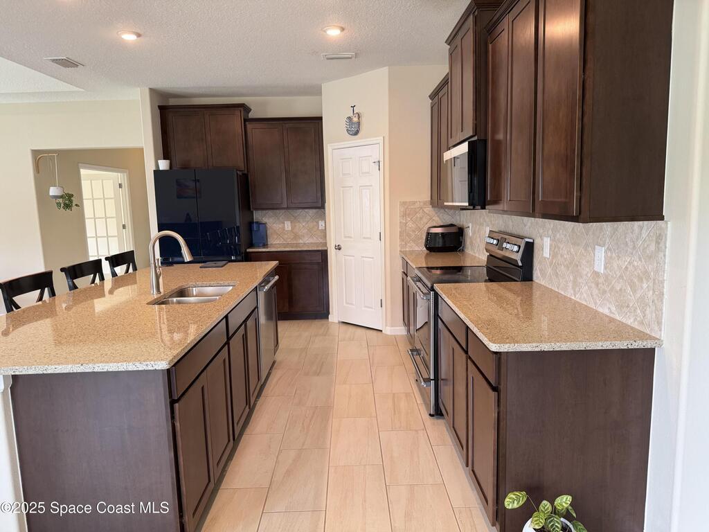 3639 Salt Marsh Circle, West Melbourne, FL 32904