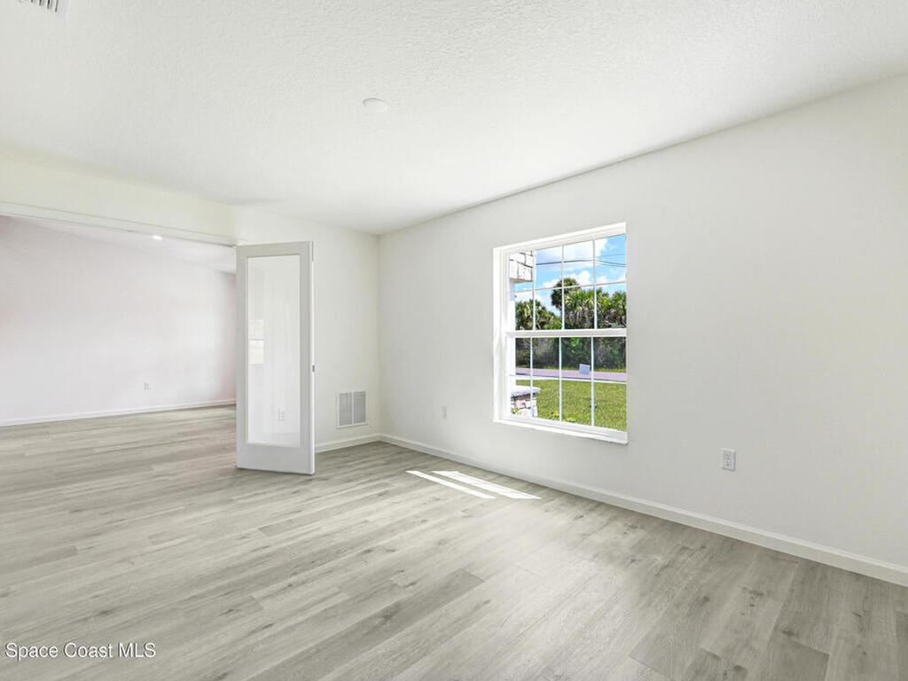 3110 Lakeland Avenue, Palm Bay, FL 32908