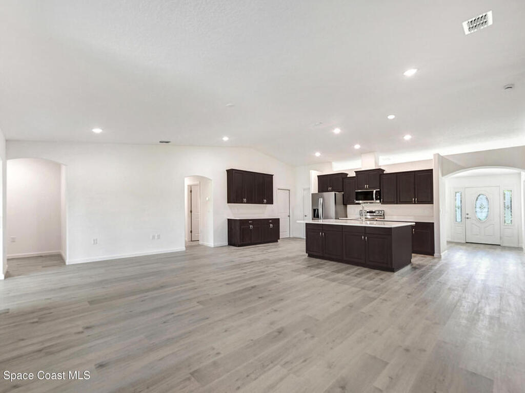 3110 Lakeland Avenue, Palm Bay, FL 32908