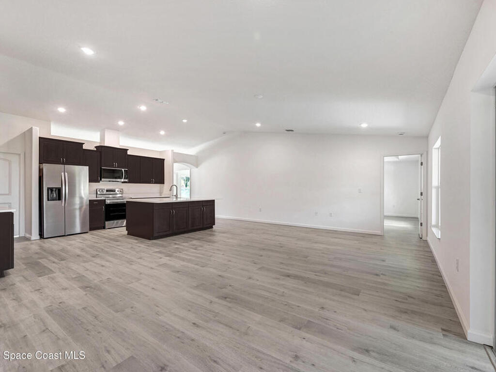 3110 Lakeland Avenue, Palm Bay, FL 32908