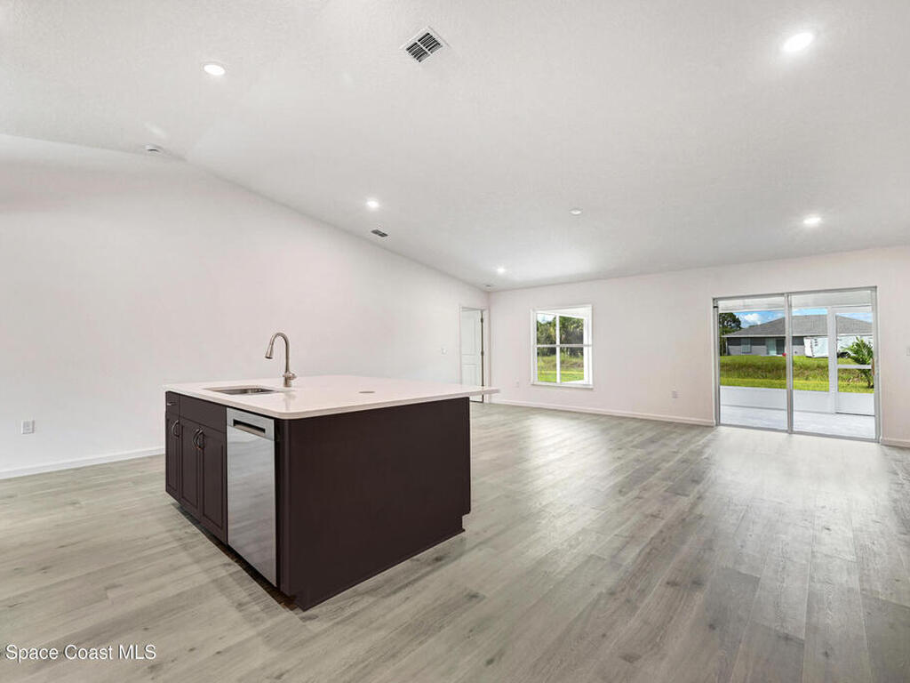 3110 Lakeland Avenue, Palm Bay, FL 32908