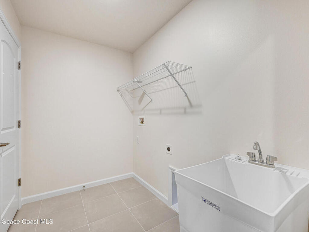 3110 Lakeland Avenue, Palm Bay, FL 32908