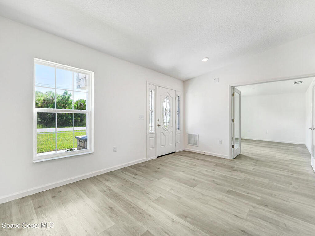 3110 Lakeland Avenue, Palm Bay, FL 32908