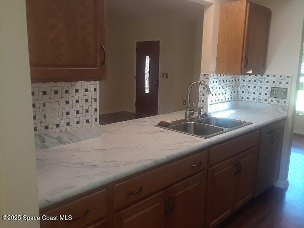 282 Velvet Avenue, Palm Bay, FL 32907