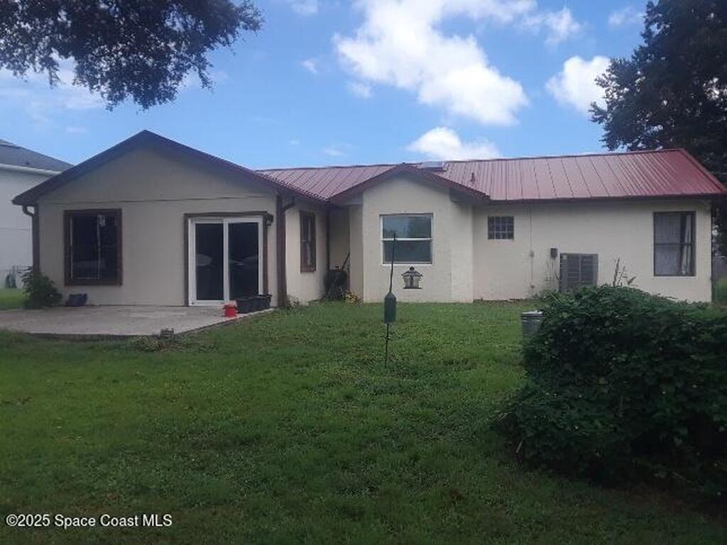 282 Velvet Avenue, Palm Bay, FL 32907