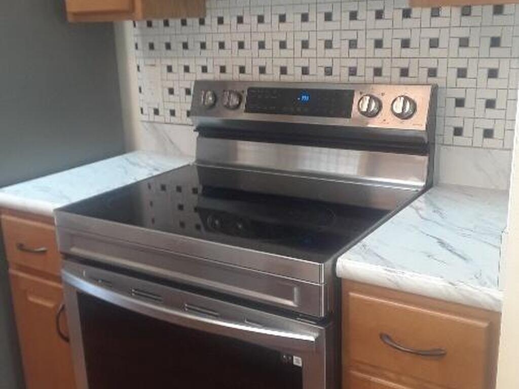 282 Velvet Avenue, Palm Bay, FL 32907