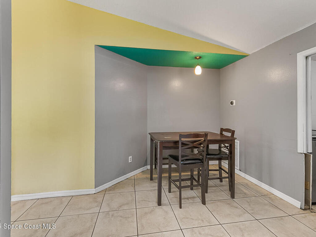 1099 Pace Drive, Palm Bay, FL 32907