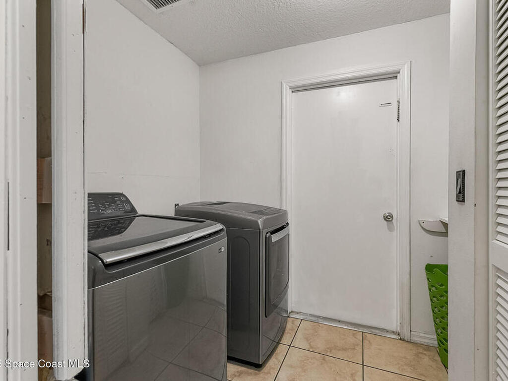 1099 Pace Drive, Palm Bay, FL 32907