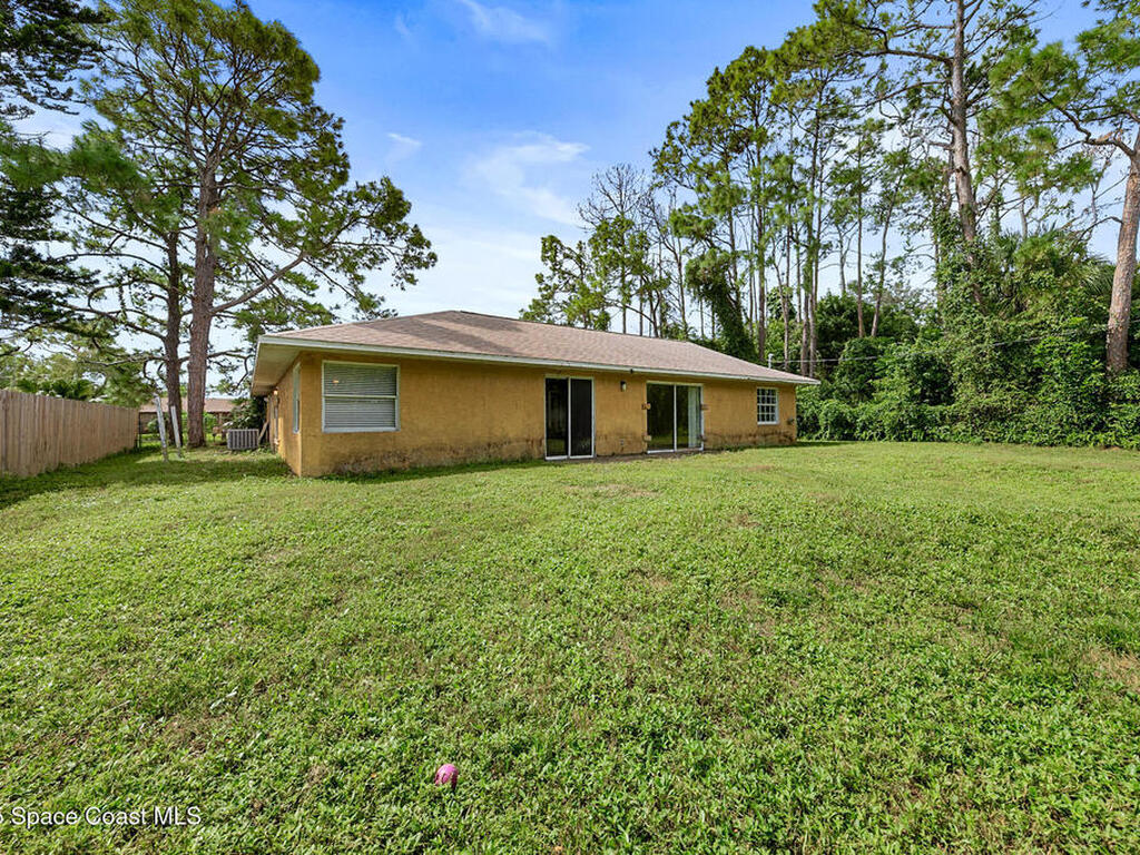 1099 Pace Drive, Palm Bay, FL 32907