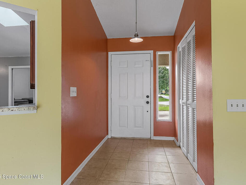 1099 Pace Drive, Palm Bay, FL 32907