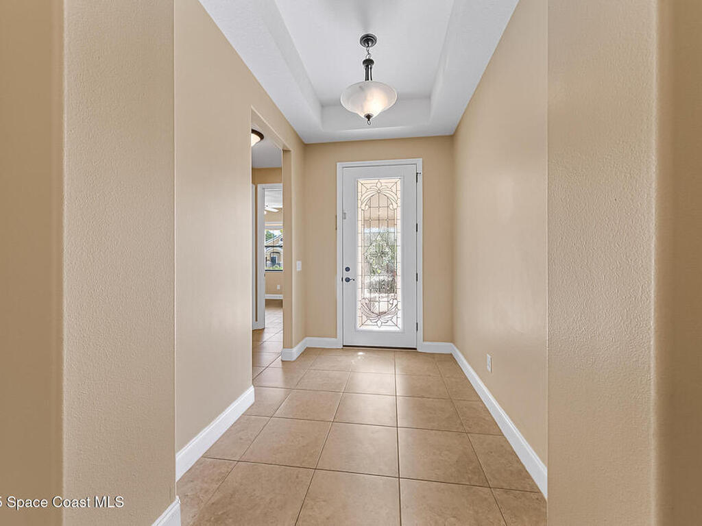 8582 Strom Park Drive, Melbourne, FL 32940