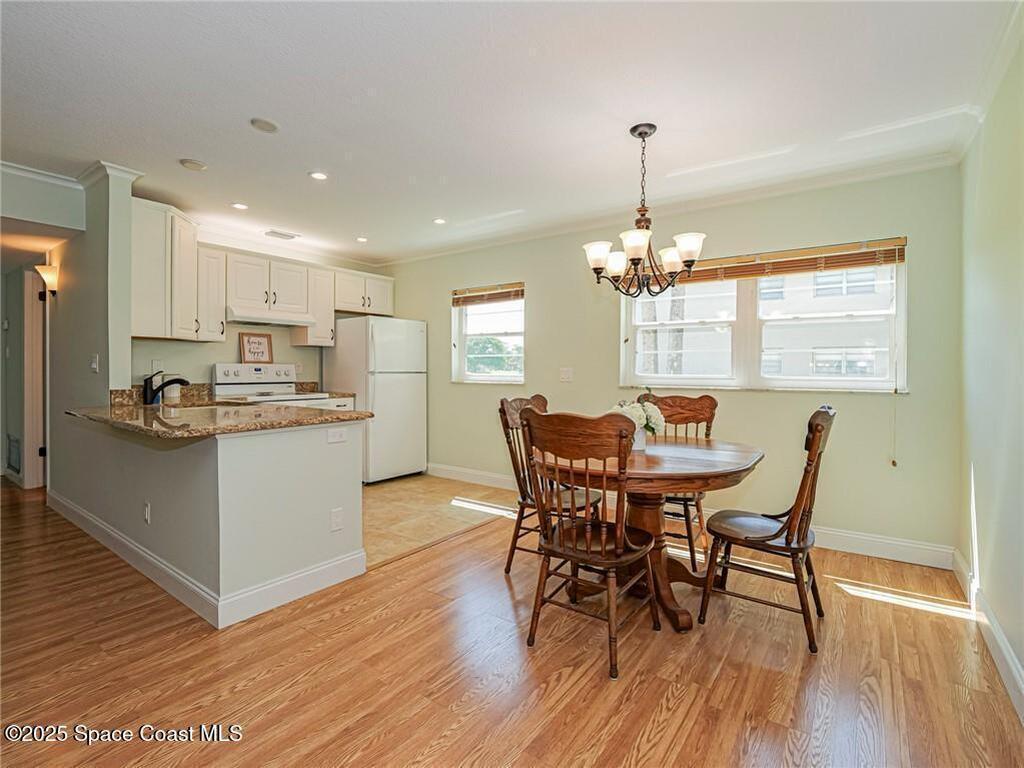 111 Springlake Court, Vero Beach, FL 32962