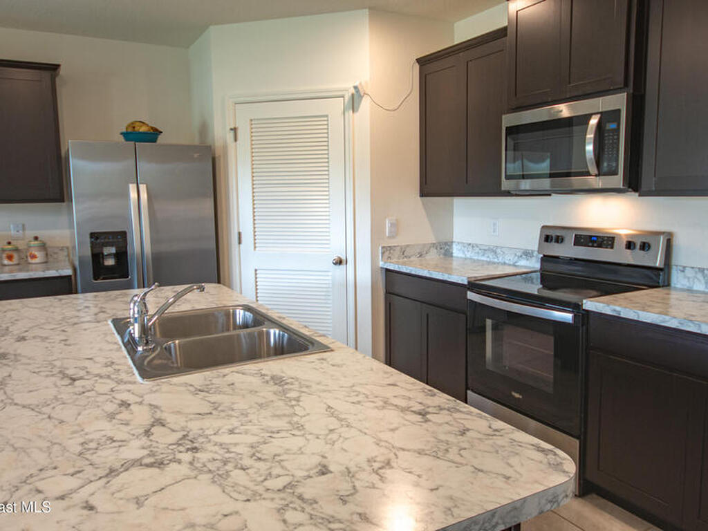 913 Trinity Street, Rockledge, FL 32955