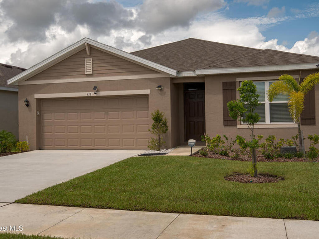 913 Trinity Street, Rockledge, FL 32955