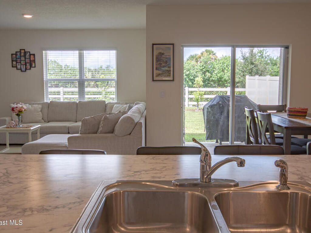 913 Trinity Street, Rockledge, FL 32955